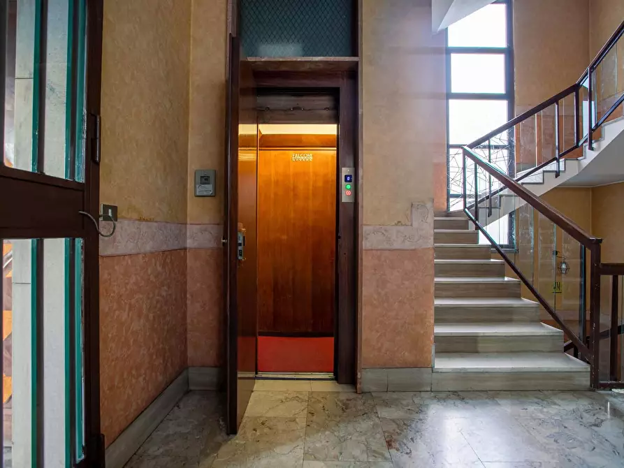 Immagine 21 di Appartamento in affitto  in Viale Renato Serra6 a Milano