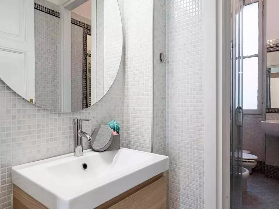 Immagine 13 di Camera in affitto  in Via Antonio Bazzini27 a Milano