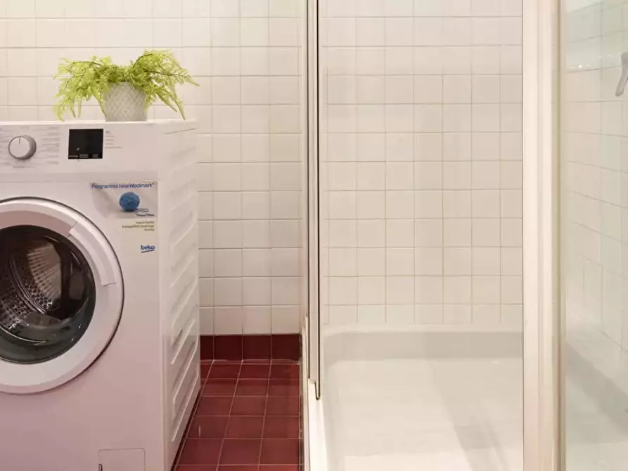 Immagine 22 di Appartamento in affitto  in Vicolo Duomo a Como