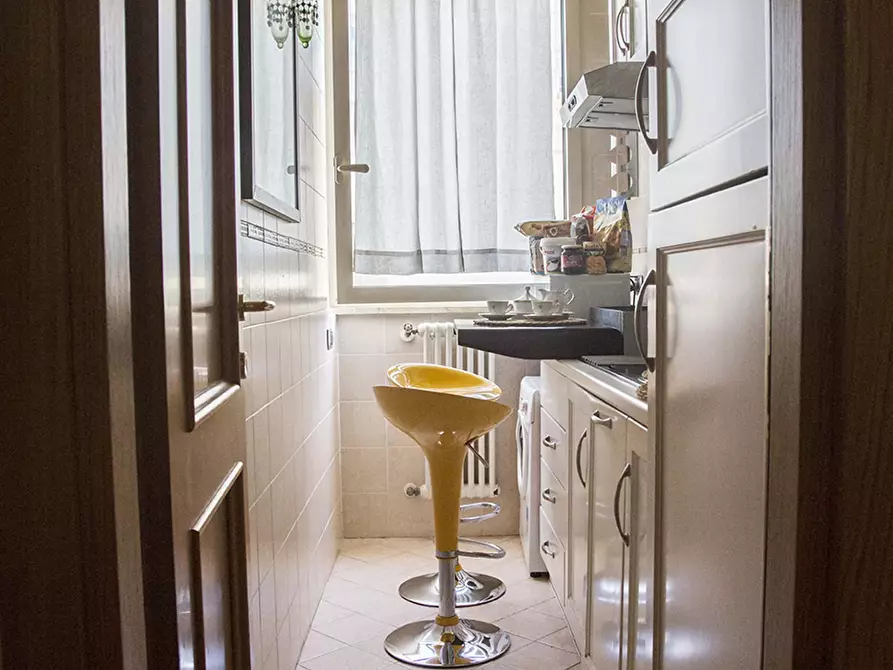 Immagine 42 di Appartamento in affitto  in Via Casilina3u a Roma