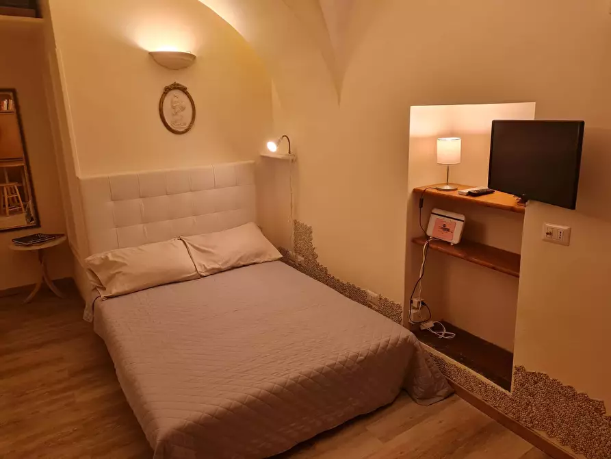 Immagine 12 di Appartamento in affitto  in Via Degli Orti d'Alibert4 a Roma