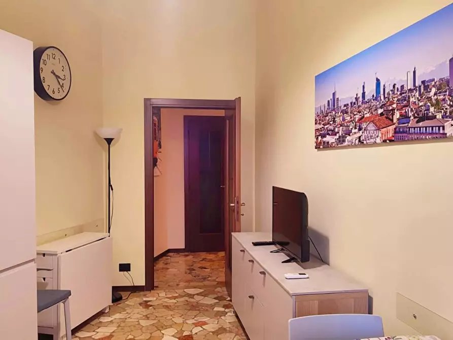 Immagine 4 di Appartamento in affitto  in Via Tavazzano a Milano