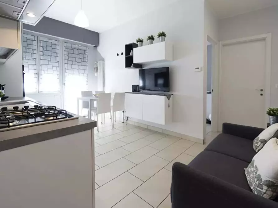 Immagine 8 di Appartamento in affitto  in Via Pasubio84 a Bologna