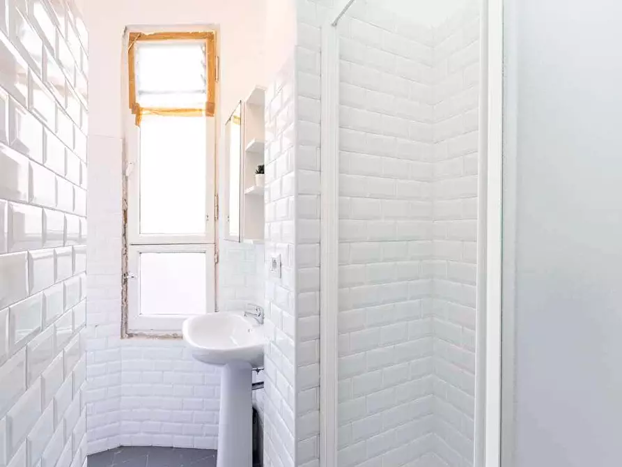 Immagine 14 di Camera in affitto  in Via Paolo Bassi22 a Milano