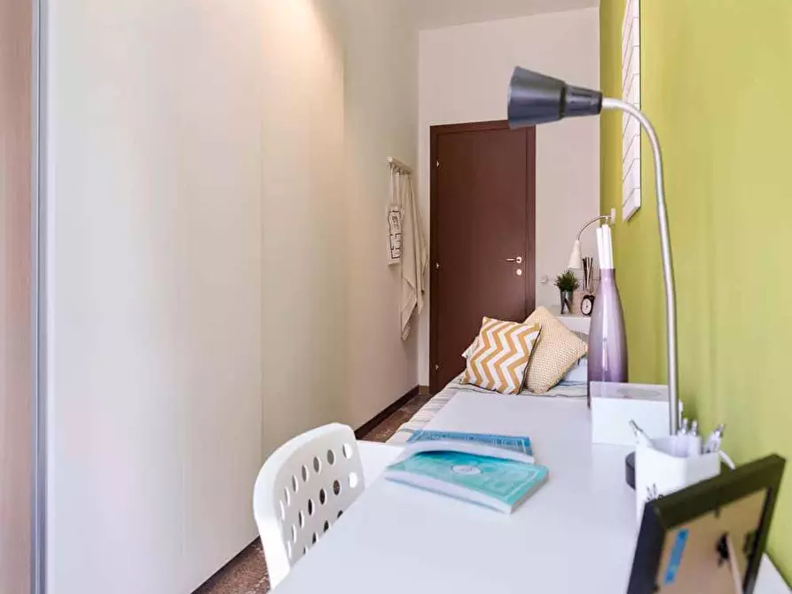 Immagine 6 di Camera in affitto  in Viale Giovanni Vicini20 a Bologna