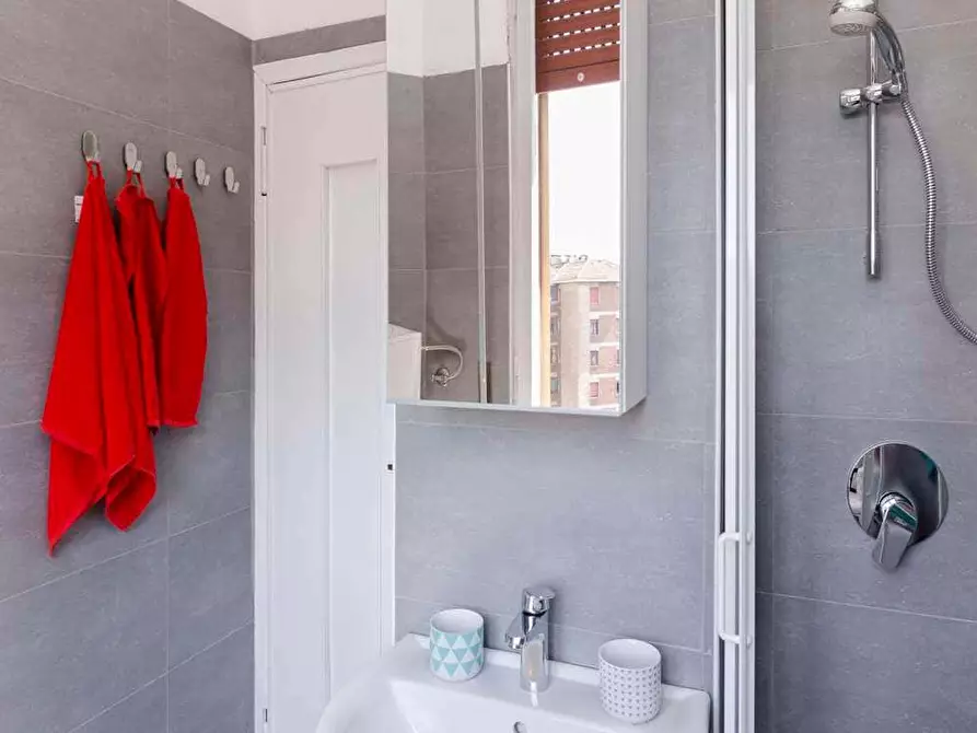 Immagine 16 di Camera in affitto  in Via Salvatore Barzilai9 a Milano