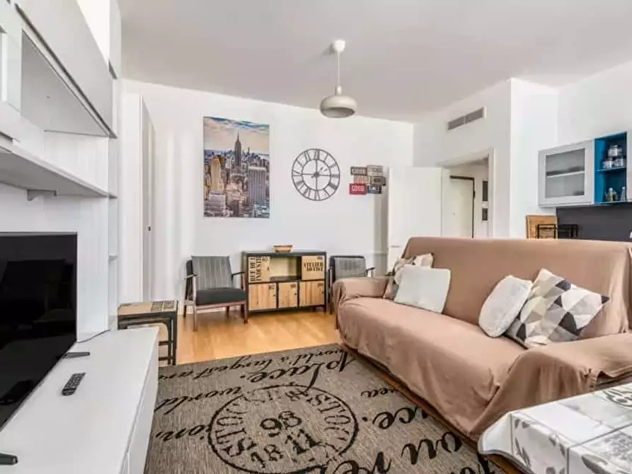 Immagine 1 di Appartamento in affitto  in Via Francesco de Sanctis26 a Milano
