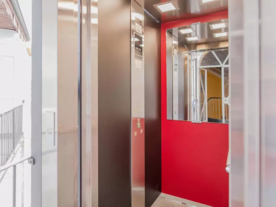 Immagine 21 di Appartamento in affitto  in Piazza della Repubblica15 a Torino