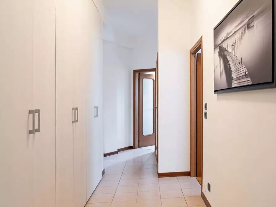 Immagine 23 di Appartamento in affitto  in Via Valassina42 a Milano