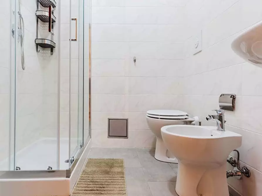 Immagine 20 di Camera in affitto  in Via dei Missaglia13 a Milano