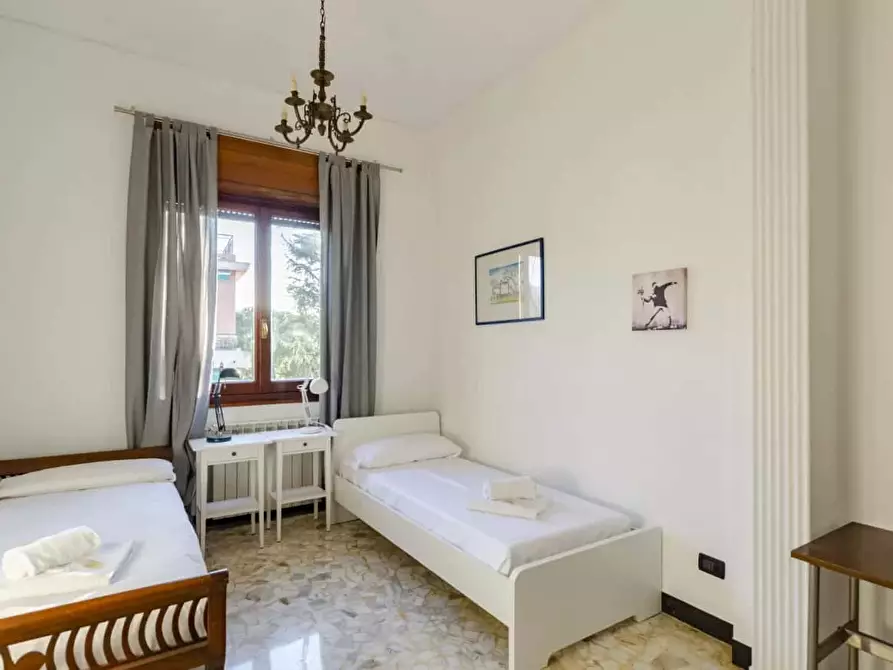 Immagine 25 di Appartamento in affitto  in Via Camilla a Genova
