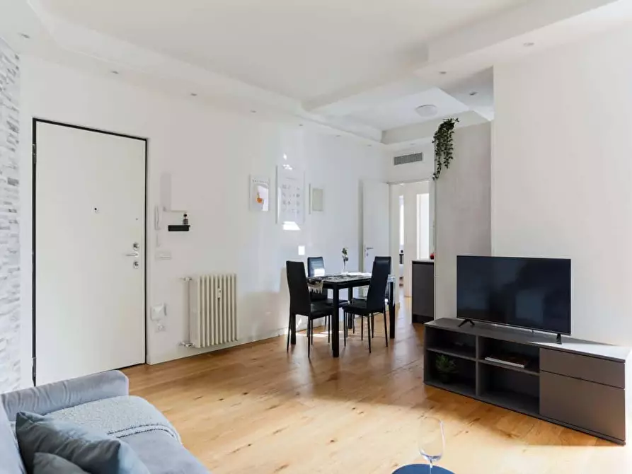 Immagine 5 di Appartamento in affitto  in Via Giovanni Battista Pergolesi a Milano