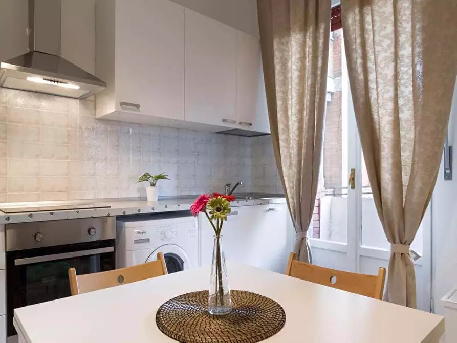 Immagine 11 di Camera in affitto  in Via Salvatore Barzilai15 a Milano