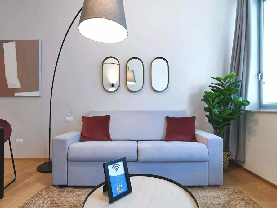 Immagine 2 di Appartamento in affitto  in Via Flavio Baracchini9 a Milano