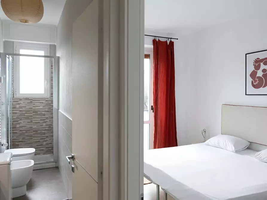 Immagine 21 di Appartamento in affitto  in Alzaia Naviglio Pavese144 a Milano