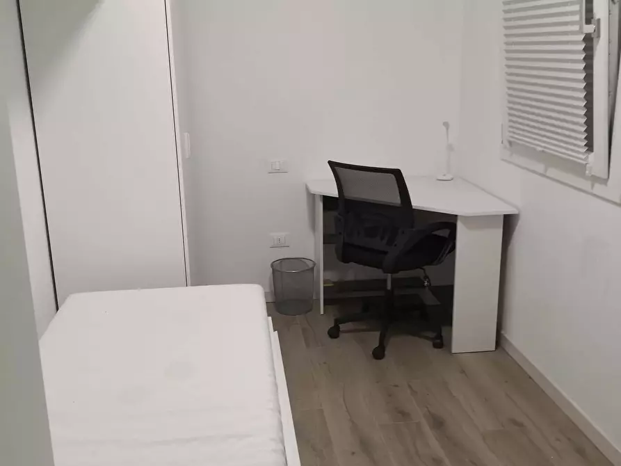 Immagine 2 di Camera in affitto  in Via Vecchia66 a Padova