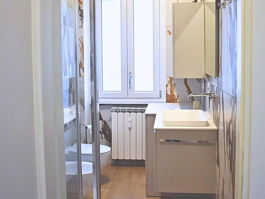 Immagine 21 di Appartamento in affitto  in Via Sisto IV113 a Roma