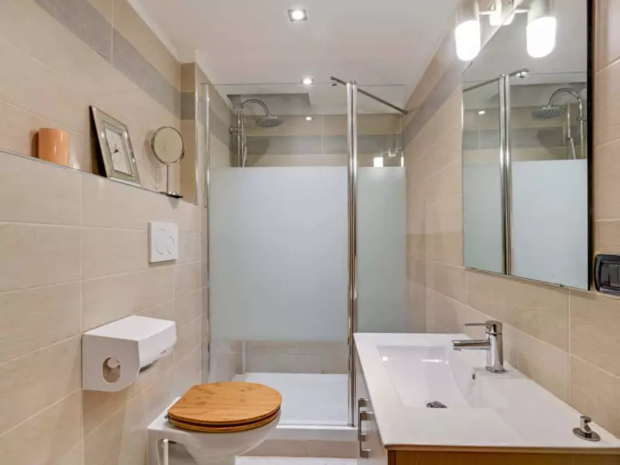 Immagine 5 di Camera in affitto  in Via Antonio Fogazzaro19 a Milano