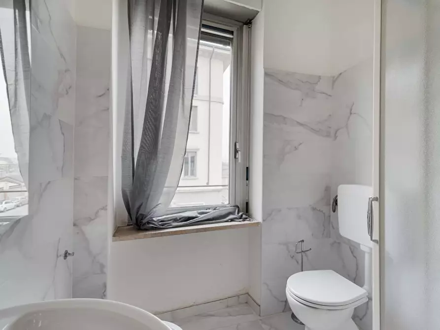 Immagine 10 di Camera in affitto  in Via Ernesto Breda152 a Milano