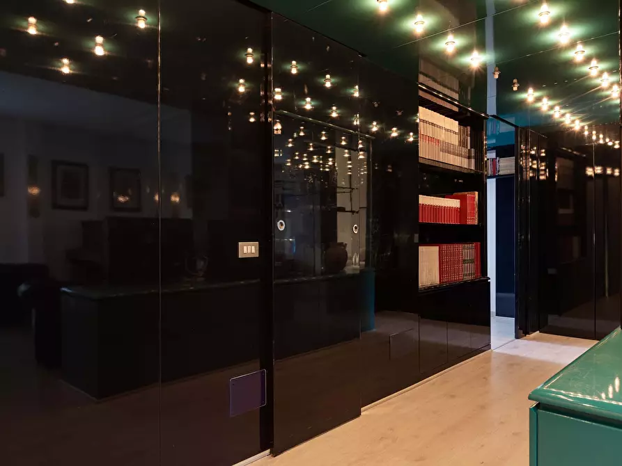 Immagine 14 di Appartamento in affitto  in Via Teodosio70 a Milano