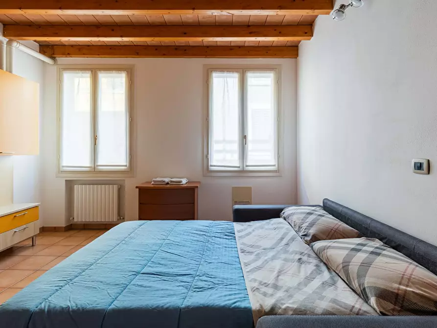 Immagine 6 di Appartamento in affitto  in Via San Carlo49 a Bologna