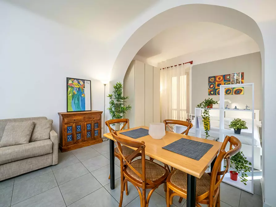 Immagine 12 di Appartamento in affitto  in Via Vigevano a Milano