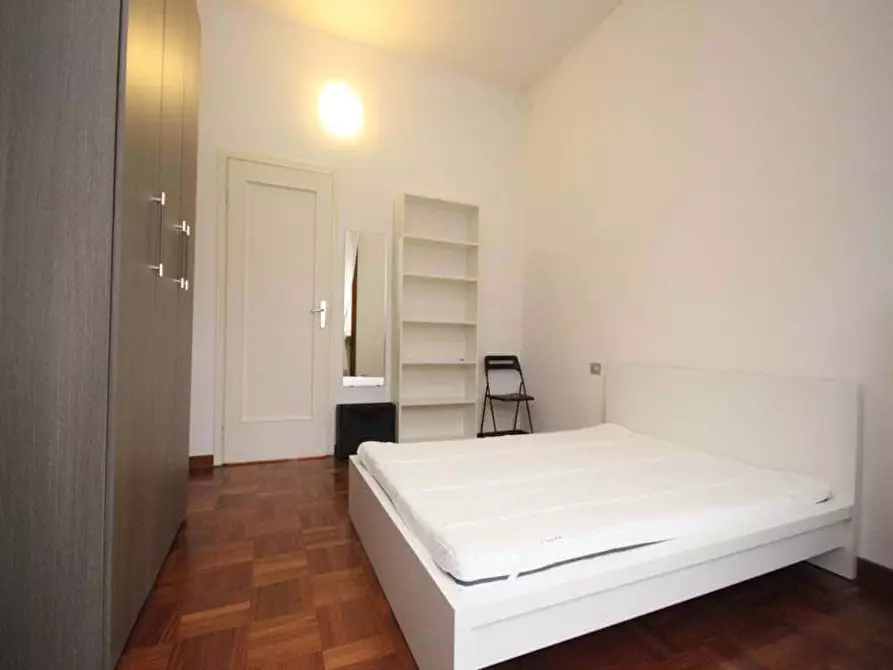 Immagine 8 di Camera in affitto  in Viale Sabotino15 a Milano