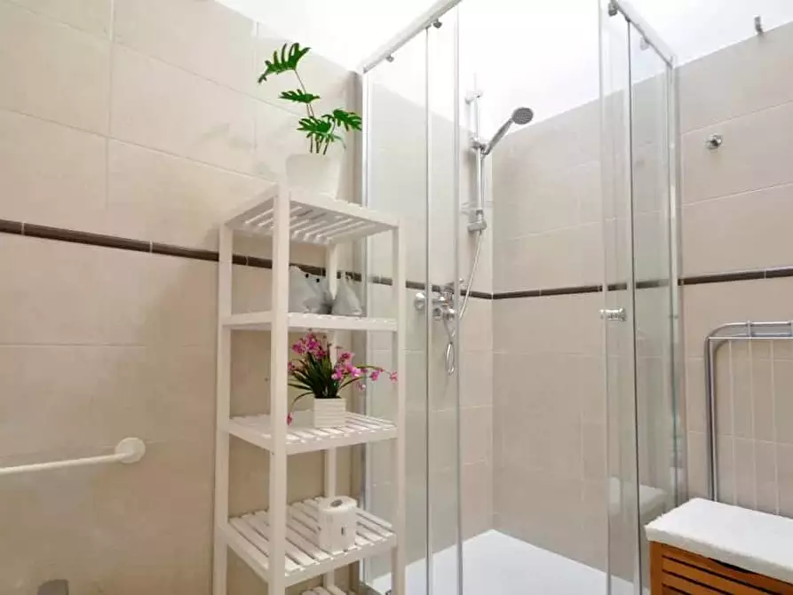 Immagine 22 di Appartamento in affitto  in Via San Benigno5 a Milano