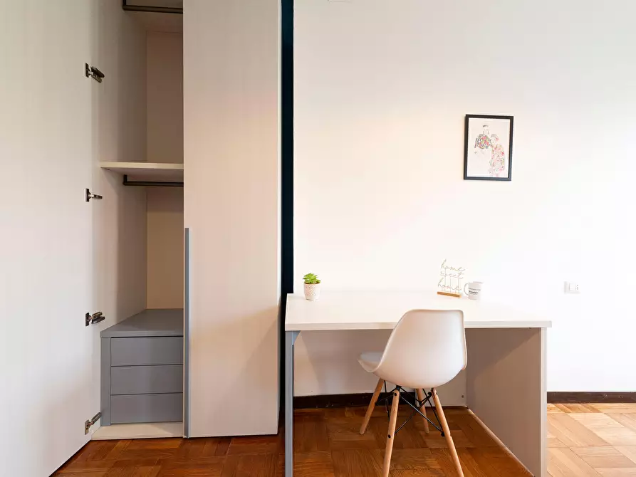 Immagine 3 di Camera in affitto  in Viale Beatrice d'Este30 a Milano