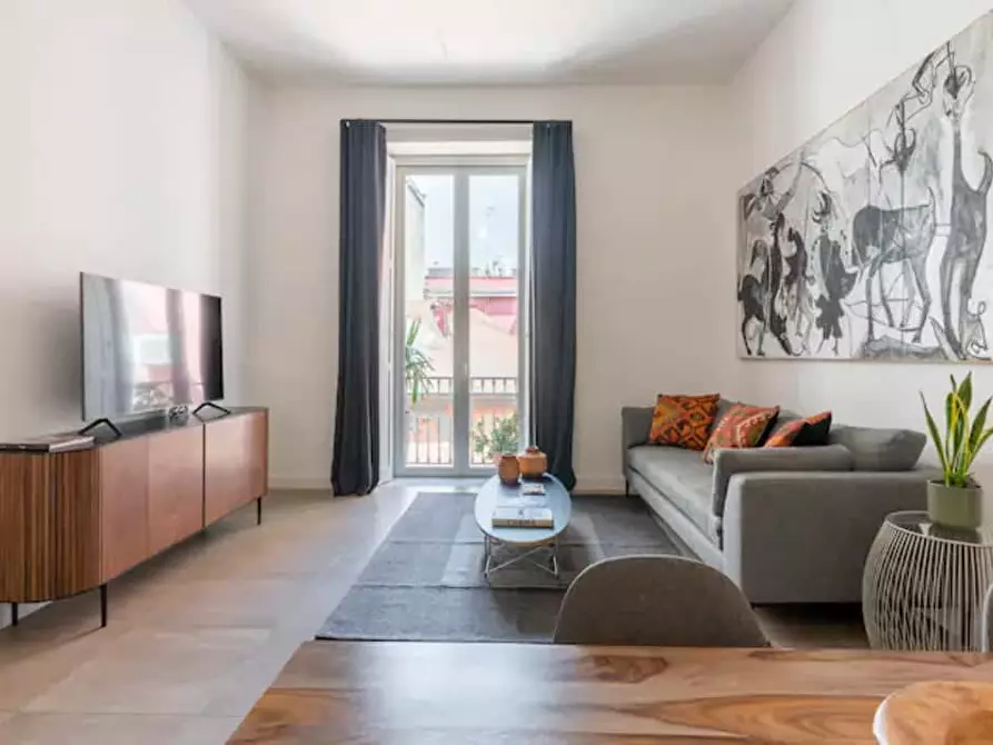 Immagine 1 di Appartamento in affitto  in Vico Lungo Teatro Nuovo67 a Napoli