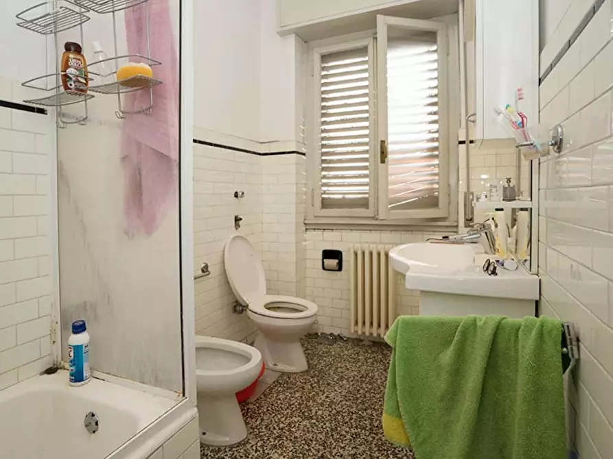 Immagine 13 di Camera in affitto  in Via Innocenzo Isimbardi a Milano