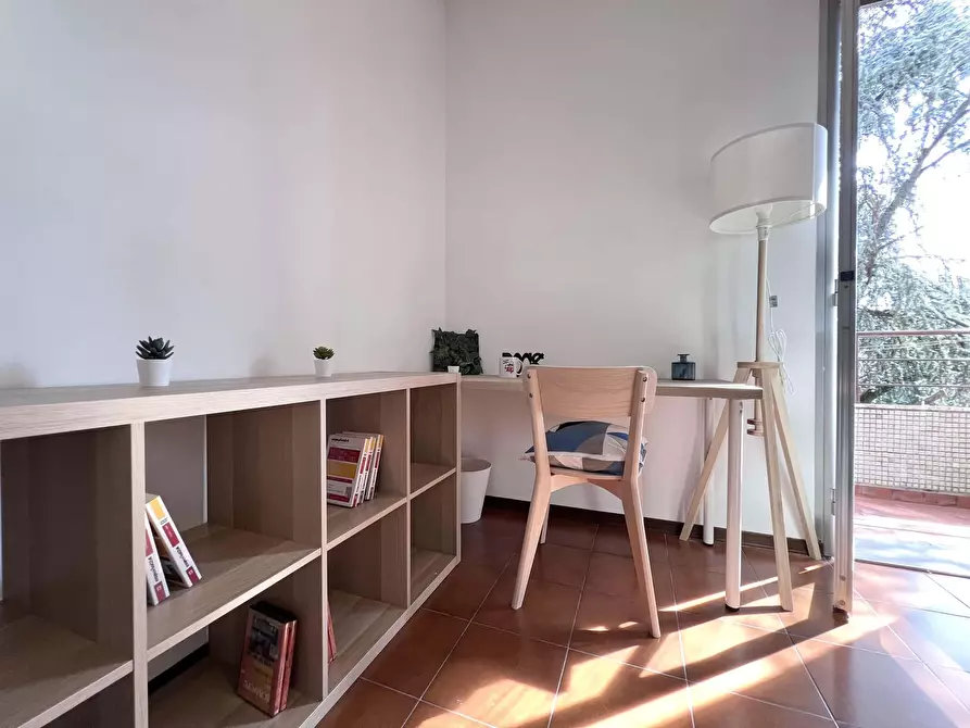 Immagine 10 di Camera in affitto  in Via Severino Ferrari a Bologna