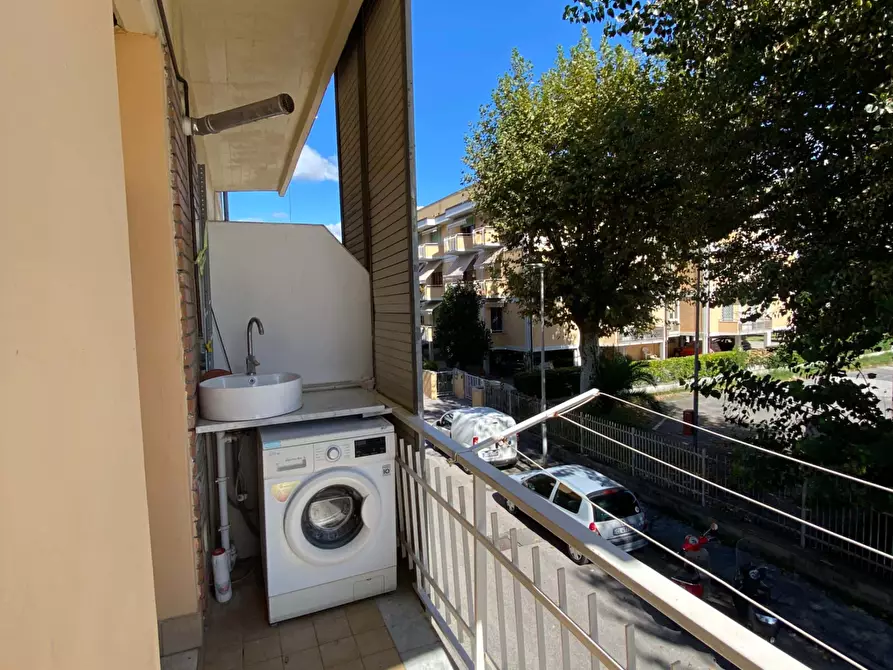 Immagine 28 di Appartamento in affitto  in Via Giulio Cesare82 a Viareggio