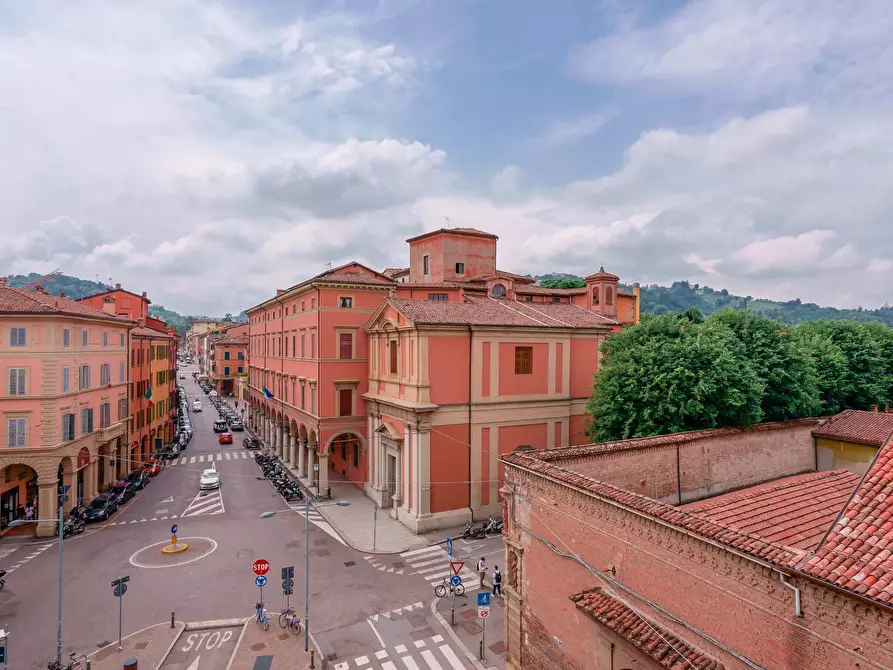 Immagine 33 di Appartamento in affitto  in Via Mirasole10 a Bologna