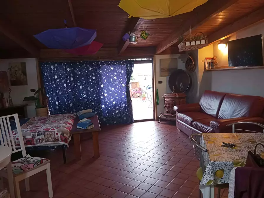 Immagine 2 di Appartamento in affitto  in Via Carlo Pisacane13 a Napoli