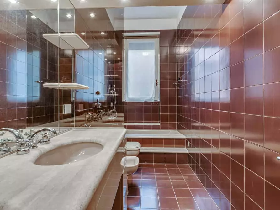 Immagine 12 di Camera in affitto  in Via Giotto29 a Milano