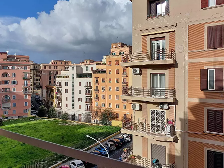 Immagine 22 di Appartamento in affitto  in Via Fidenza27 a Roma