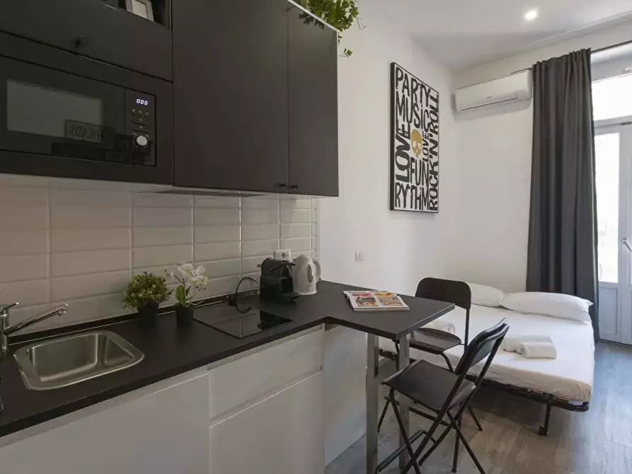 Immagine 5 di Appartamento in affitto  in Via Lomellina14a a Milano