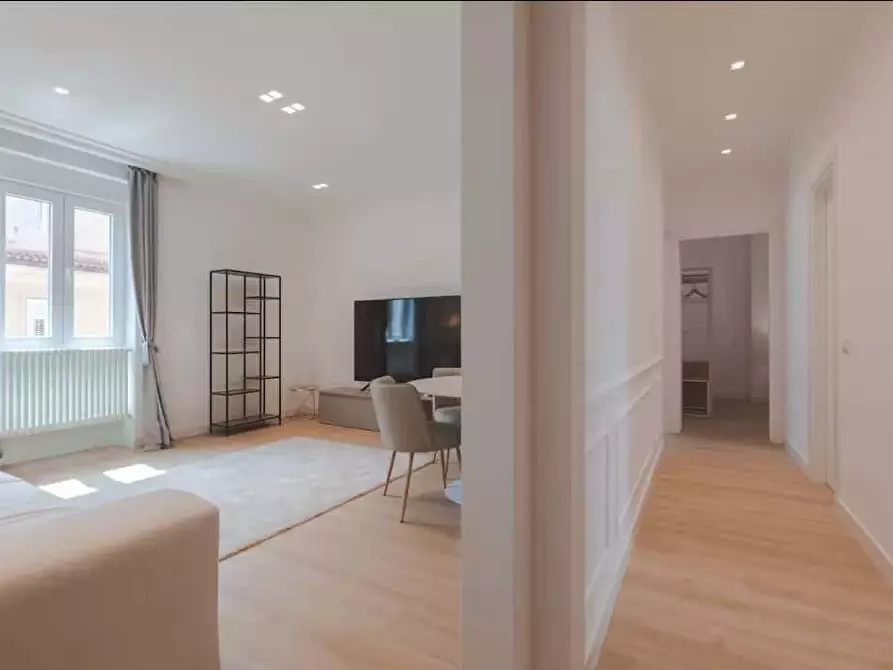 Immagine 17 di Appartamento in affitto  in Via Milano17 a Trieste