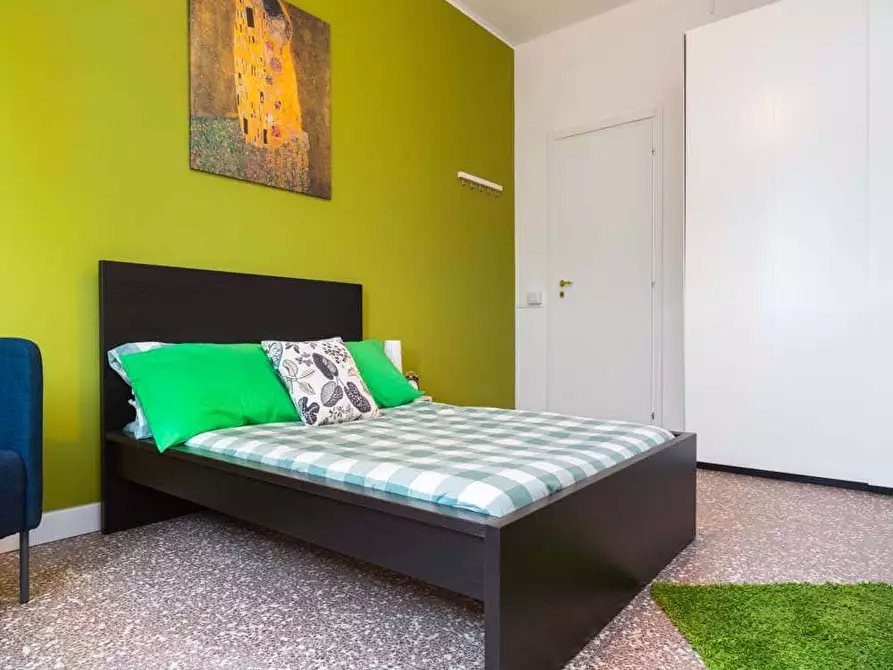 Immagine 6 di Camera in affitto  in Via Melchiorre Gioia71 a Milano