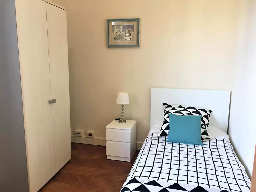 Immagine 4 di Camera in affitto  in Via Castelfidardo30 a Firenze