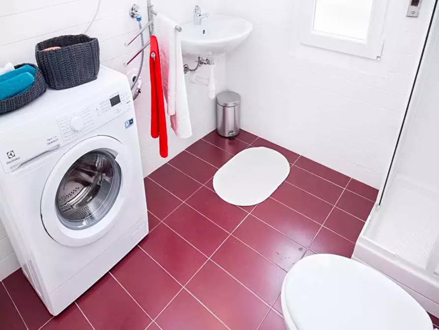 Immagine 30 di Camera in affitto  in Viale Carlo Espinasse12 a Milano