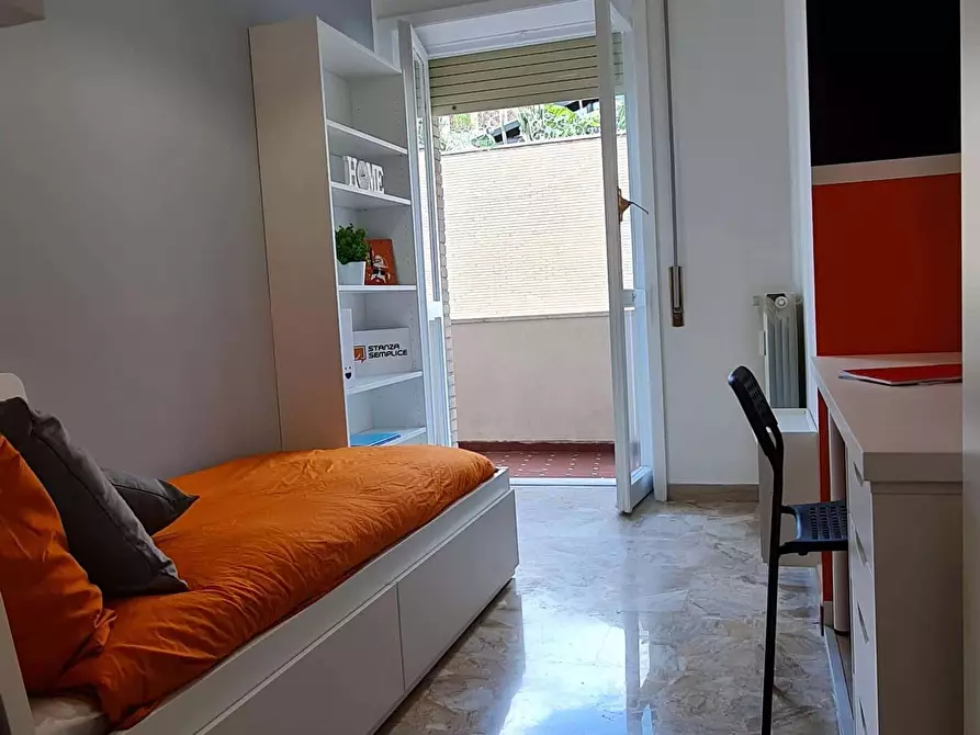 Immagine 5 di Camera in affitto  in Lungotevere di Pietra Papa61 a Roma