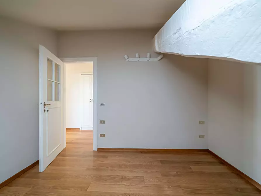 Immagine 21 di Appartamento in affitto  in Corso Vercelli1 a Milano