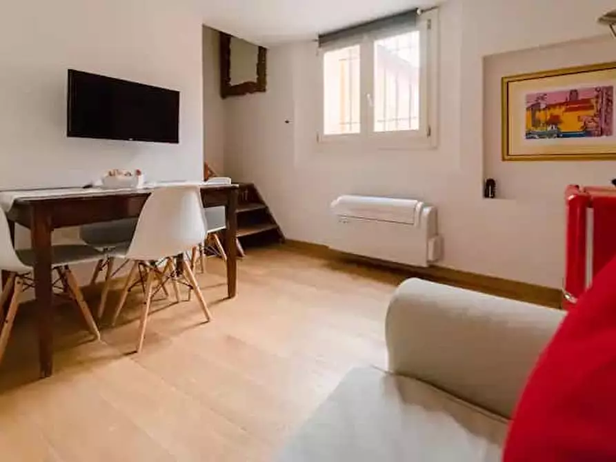 Immagine 5 di Appartamento in affitto  in Viale Enrico Panzacchi19 a Bologna