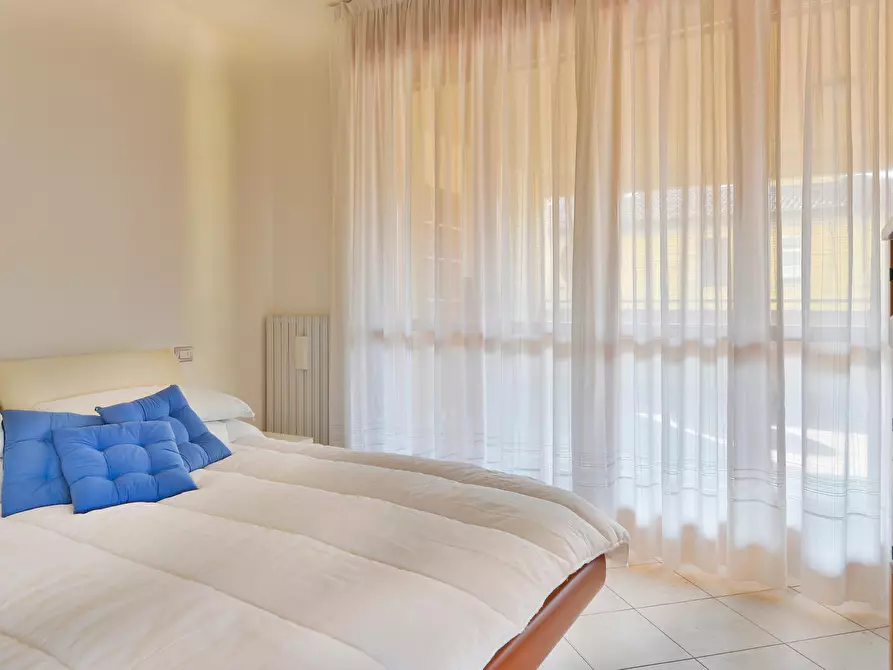 Immagine 12 di Appartamento in affitto  in Via Emilia Levante43 a Bologna