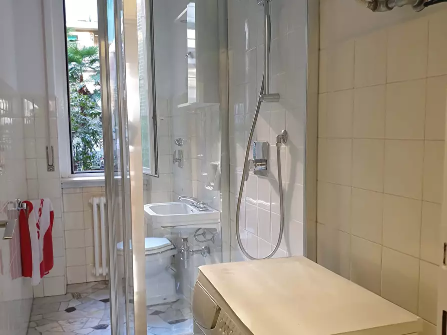 Immagine 10 di Camera in affitto  in Piazza Simone Bolivar8 a Milano