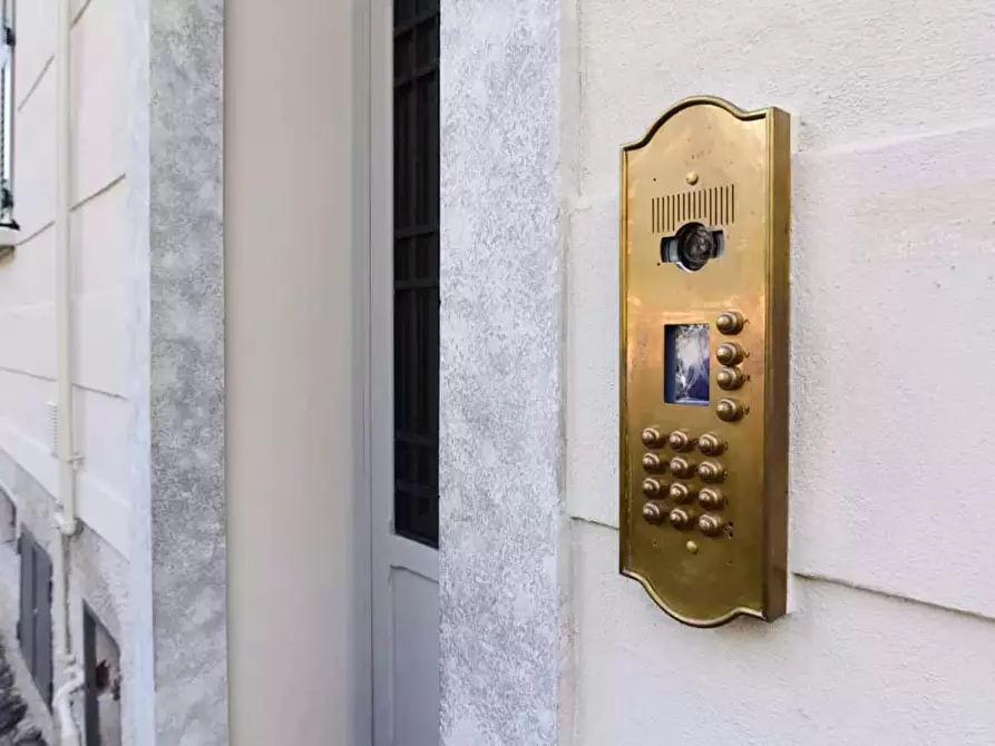 Immagine 34 di Appartamento in affitto  in Via Alessandro Volta15 a Cernobbio