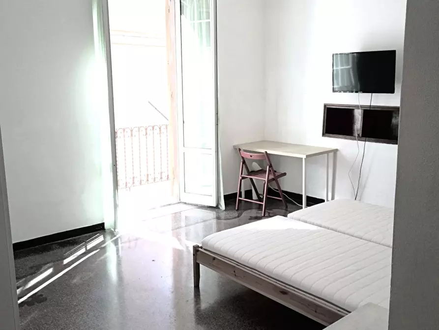 Immagine 4 di Camera in affitto  in Piazza Giovanni Martinez3 a Genova