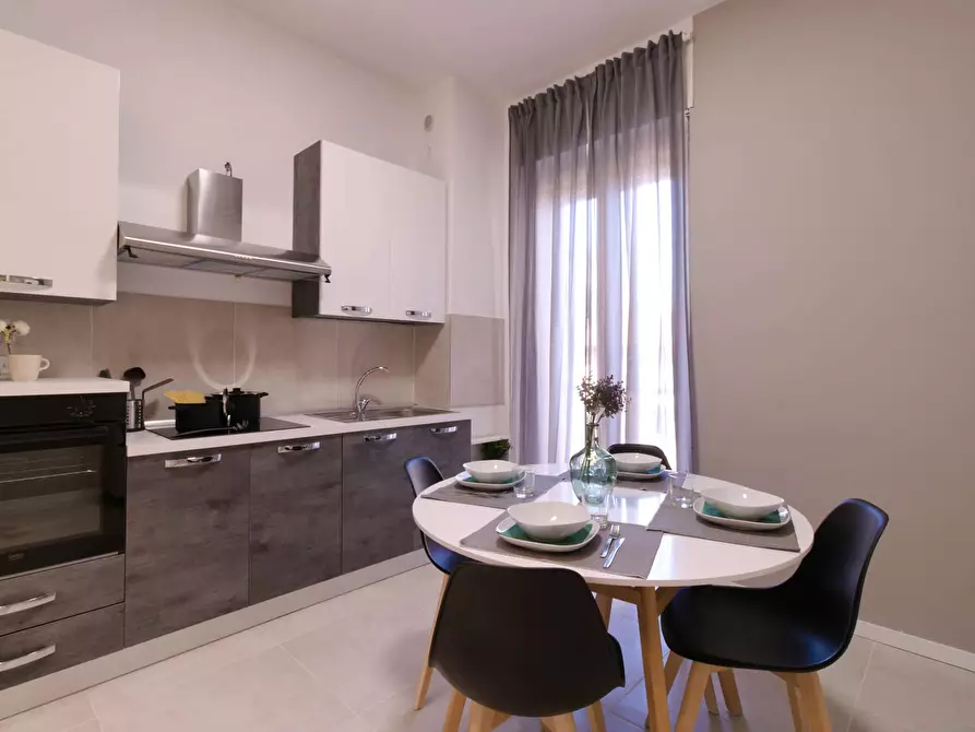 Immagine 23 di Camera in affitto  in Via XX Settembre a Brescia